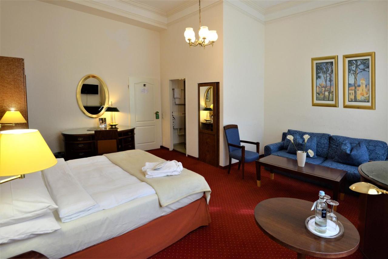 Hotel Am Kochbrunnen Wiesbaden Eksteriør bilde